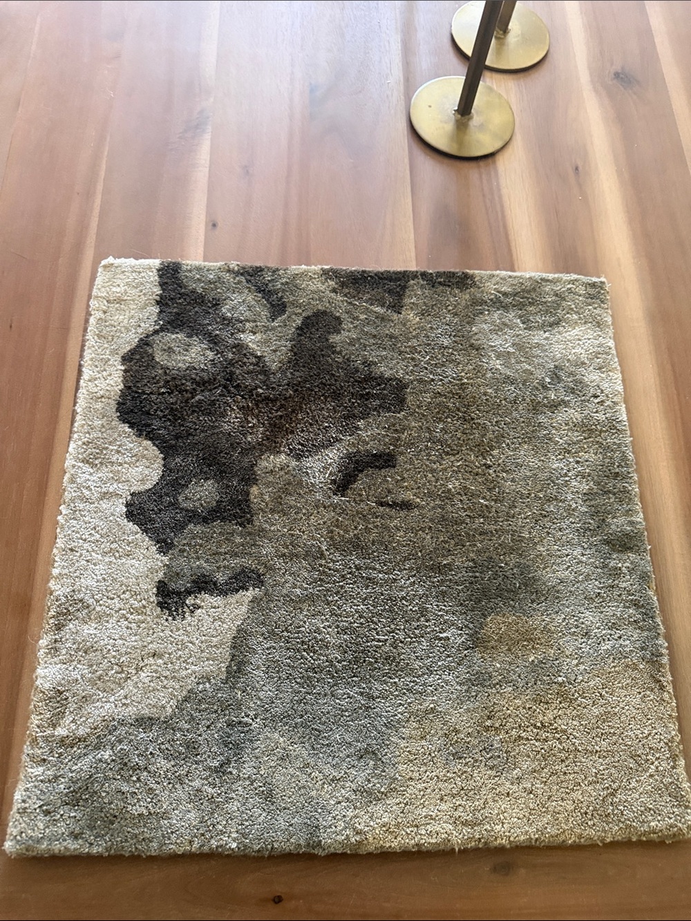 Jaipur Living Transcend Glacier green rug swatch sample